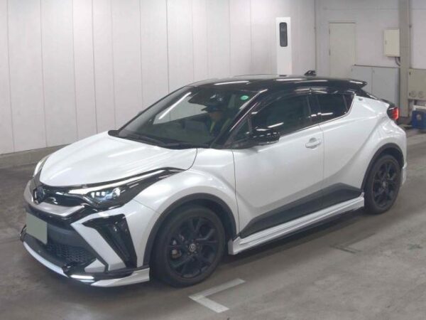 Ref:AUX-20125205 TOYOTA C-HR 2021 - Image 5