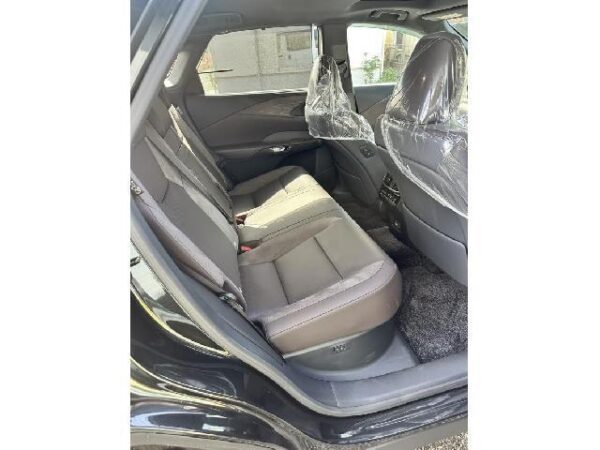 Ref:AUX-20127112 LEXUS RX 2024 - Image 18