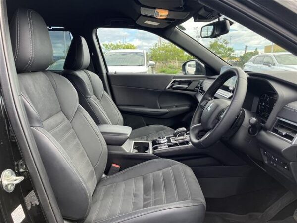 Ref:AUX-20128811 MITSUBISHI OUTLANDER PHEV 2022 - Image 15