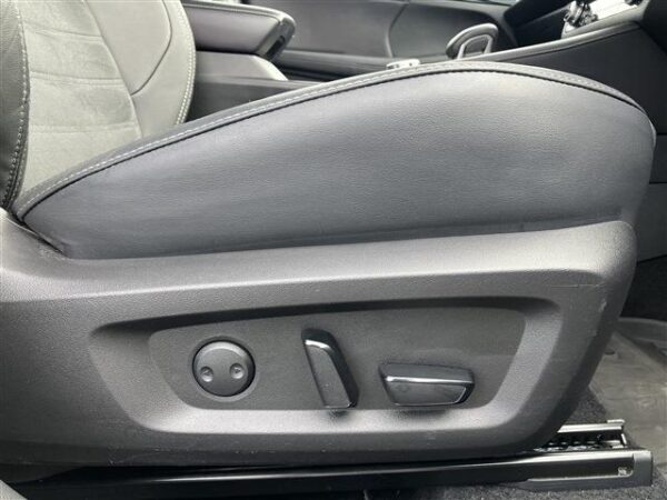 Ref:AUX-20128811 MITSUBISHI OUTLANDER PHEV 2022 - Image 16