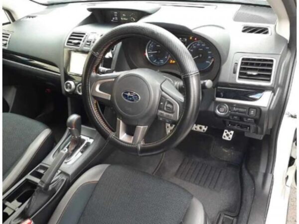 Ref:AUX-20135855 SUBARU XV 2016 - Image 3