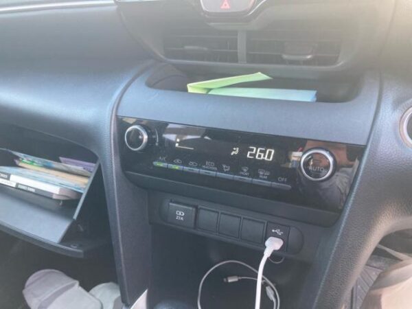 Ref:AUX-20138393 TOYOTA YARIS CROSS 2022 - Image 18