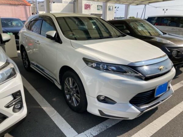 Ref:AUX-20140107 TOYOTA HARRIER 2016 - Image 2