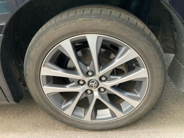Ref:AUX-20140131 TOYOTA ESTIMA 2017 - Image 12