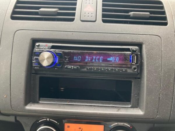 Ref:AUX-20140164 SUZUKI SWIFT 2009 - Image 15