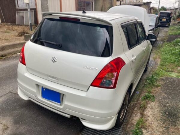 Ref:AUX-20140164 SUZUKI SWIFT 2009 - Image 4