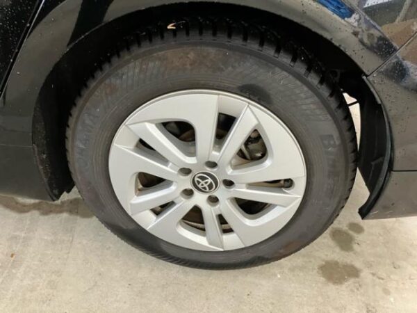 Ref:AUX-20140385 TOYOTA PRIUS 2016 - Image 6