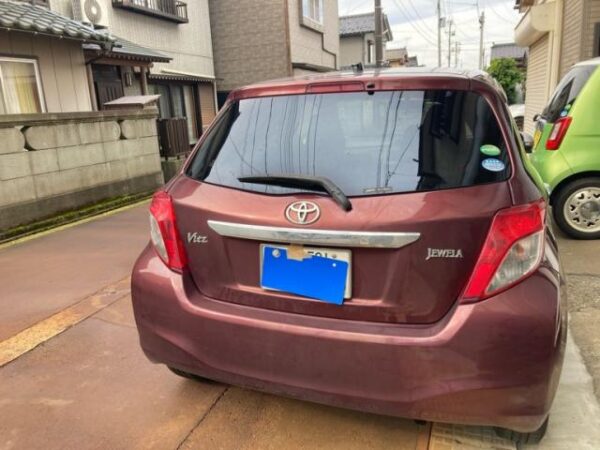 Ref:AUX-20140404 TOYOTA VITZ 2012 - Image 13