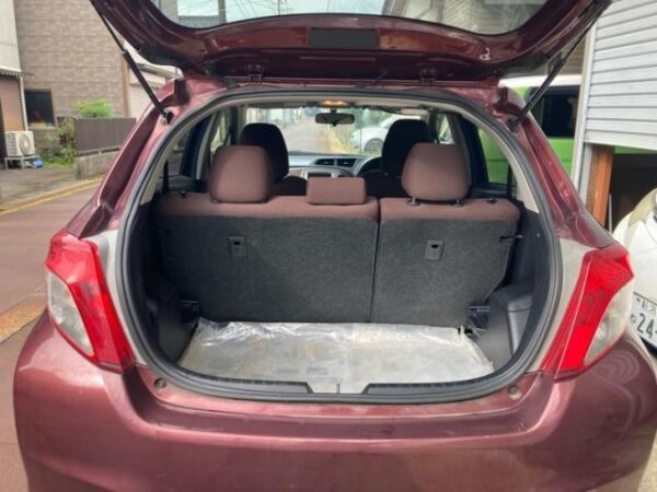 Ref:AUX-20140404 TOYOTA VITZ 2012 - Image 6