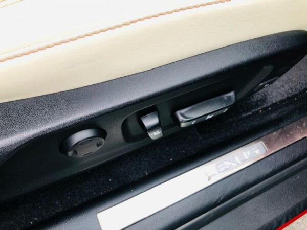 Ref:AUX-20140426 LEXUS RX 2020 - Image 19