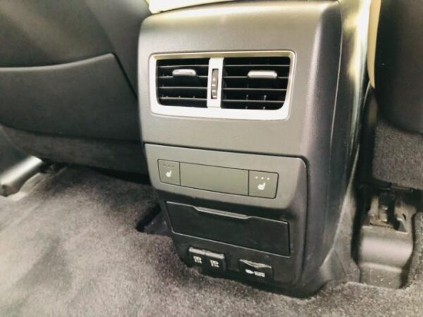 Ref:AUX-20140426 LEXUS RX 2020 - Image 20