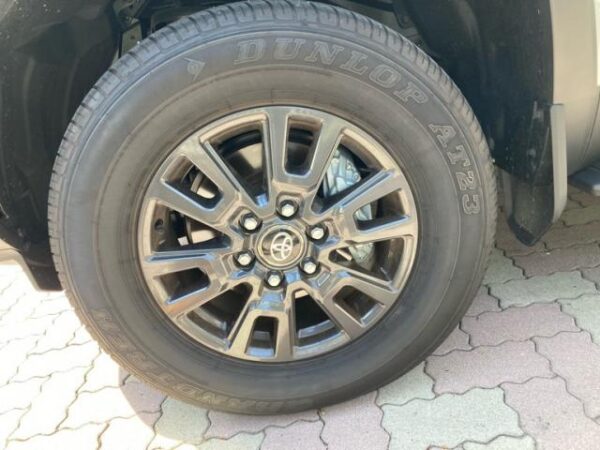 Ref:AUX-20140451 TOYOTA LAND CRUISER 2024 - Image 4