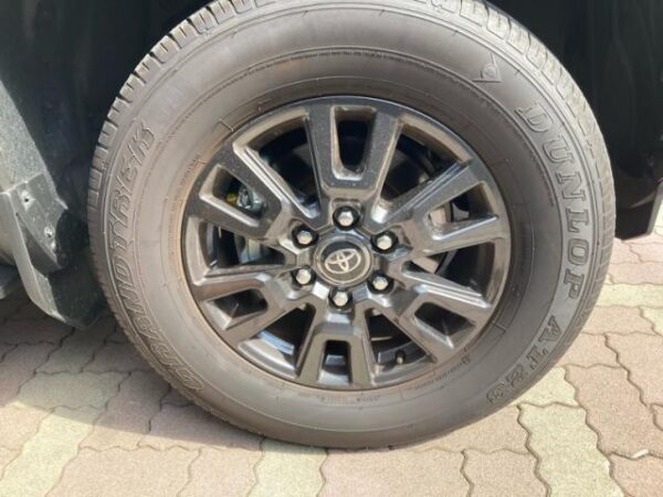 Ref:AUX-20140451 TOYOTA LAND CRUISER 2024 - Image 7