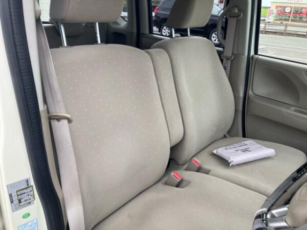 Ref:AUX-20140528 HONDA N-BOX 2012 - Image 11
