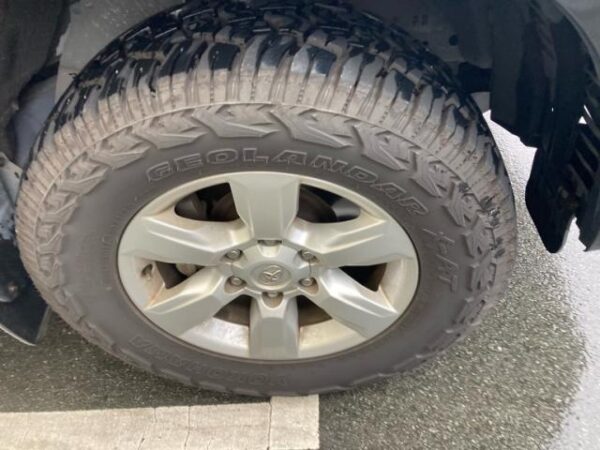 Ref:AUX-20140700 TOYOTA LAND CRUISER PRADO 2014 - Image 6