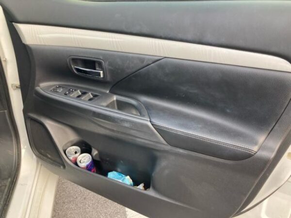 Ref:AUX-20140777 MITSUBISHI OUTLANDER PHEV 2014 - Image 15