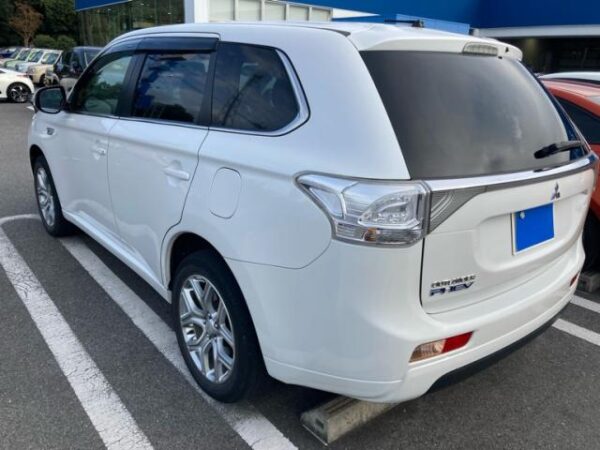 Ref:AUX-20140777 MITSUBISHI OUTLANDER PHEV 2014 - Image 3