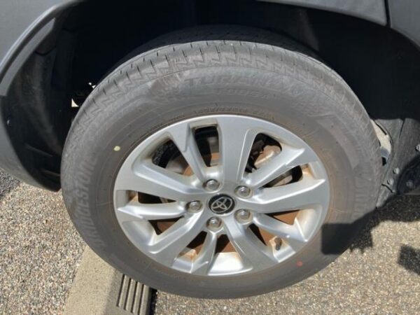Ref:AUX-20140825 TOYOTA YARIS CROSS 2022 - Image 4