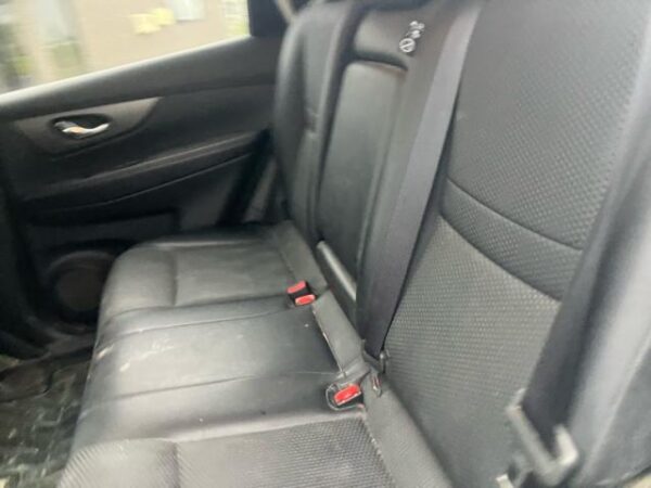 Ref:AUX-20140909 NISSAN X-TRAIL 2014 - Image 16