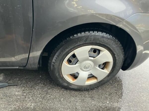 Ref:AUX-20141077 TOYOTA SIENTA 2007 - Image 4