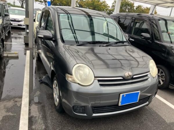 Ref:AUX-20141077 TOYOTA SIENTA 2007