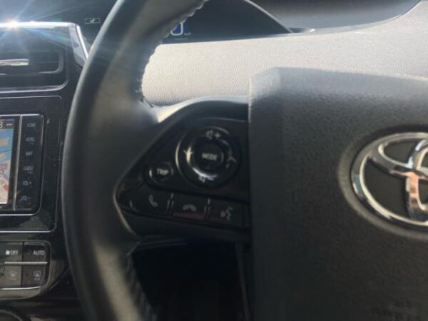 Ref:AUX-20141223 TOYOTA PRIUS 2020 - Image 18