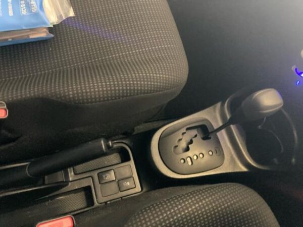 Ref:AUX-20141359 TOYOTA VITZ 2014 - Image 20