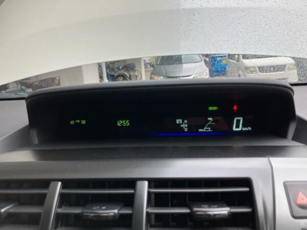 Ref:AUX-20141463 TOYOTA PRIUS ALPHA 2014 - Image 16