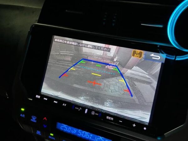 Ref:AUX-20141515 TOYOTA LAND CRUISER PRADO 2018 - Image 19