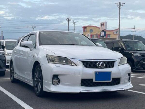Ref:AUX-20141547 LEXUS CT 2011 - Image 2