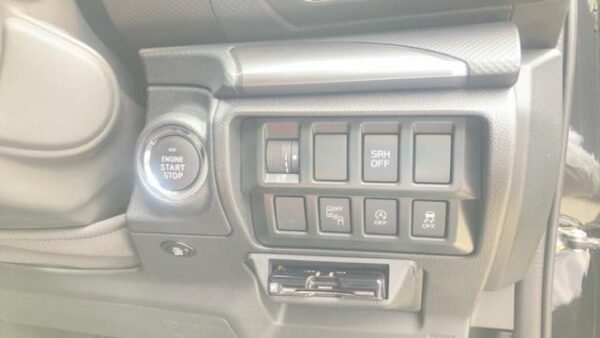 Ref:AUX-20141880 SUBARU FORESTER 2018 - Image 17