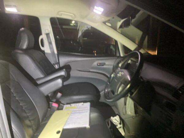 Ref:AUX-20141981 TOYOTA ESTIMA 2012 - Image 9