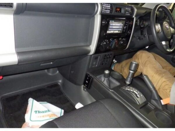 Ref:AUX-20142474 TOYOTA FJ CRUISER 2017 - Image 3