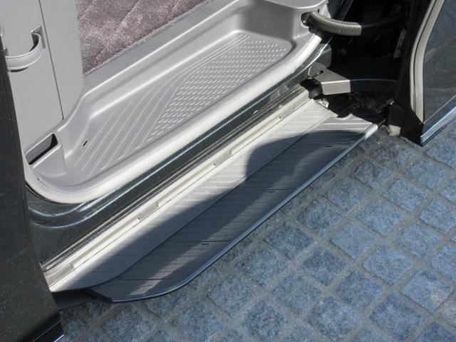 Ref:AUX-20142475 LEXUS LM 2024 11 Ref:AUX-20142475 LEXUS LM 2024 - Image 11