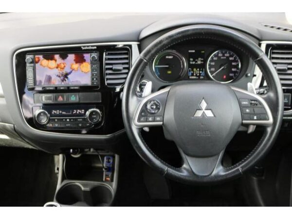Ref:AUX-20142504 MITSUBISHI OUTLANDER PHEV 2015 - Image 3