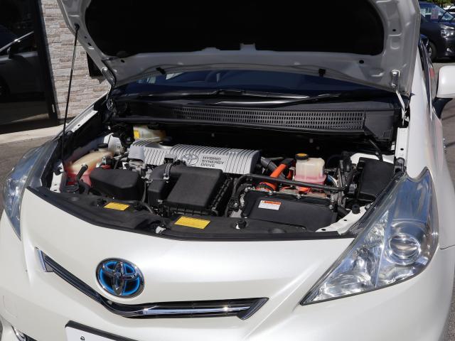 Ref:AUX-20142511 TOYOTA PRIUS ALPHA 2013 5 Ref:AUX-20142511 TOYOTA PRIUS ALPHA 2013 - Image 5