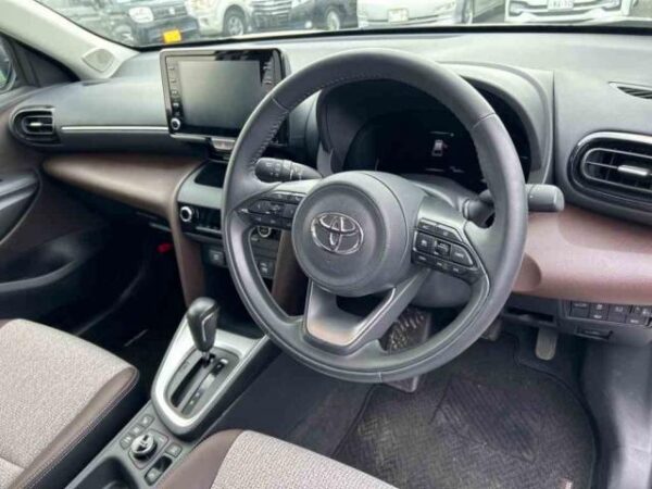Ref:AUX-20142573 TOYOTA YARIS CROSS 2021 - Image 3