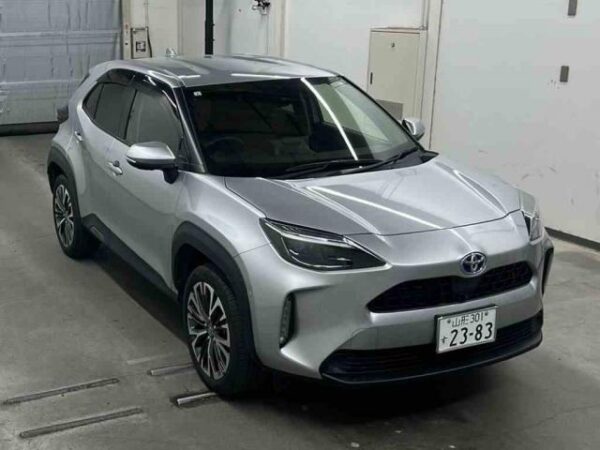 Ref:AUX-20142573 TOYOTA YARIS CROSS 2021