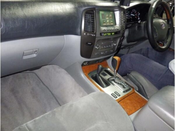 Ref:AUX-20142720 TOYOTA LAND CRUISER 100 2005 - Image 3