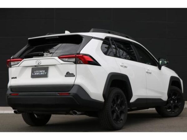 Ref:AUX-20146117 TOYOTA RAV4 2023 - Image 2