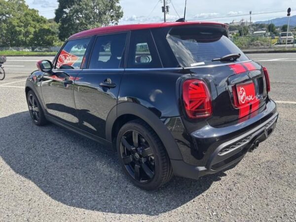Ref:AUX-20146224 MINI MINI 2021 - Image 5