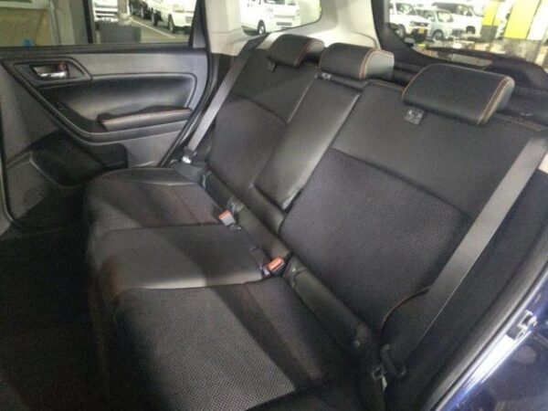 Ref:AUX-20153054 SUBARU FORESTER 2017 - Image 4