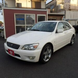 2001 Toyota Altezza pearl gasoline used car Japan export
