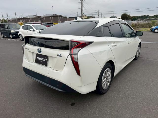 Ref:AUX-20163687 TOYOTA PRIUS 2017 14 Ref:AUX-20163687 TOYOTA PRIUS 2017 - Image 14