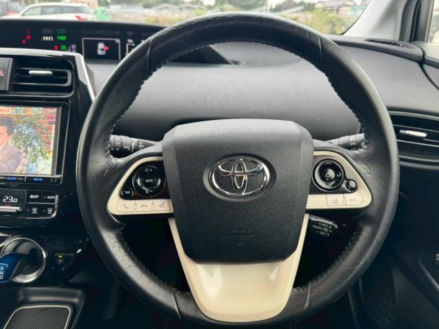 Ref:AUX-20163687 TOYOTA PRIUS 2017 18 Ref:AUX-20163687 TOYOTA PRIUS 2017 - Image 18