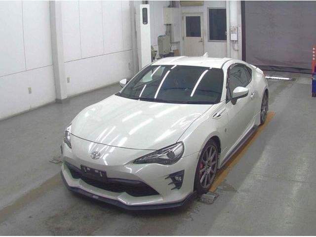 Ref:AUX-20171044 TOYOTA 86 2017 - Image 3