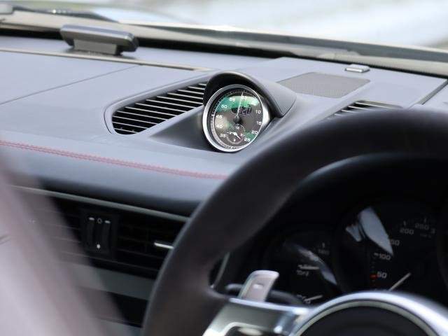 Ref:AUX-20171145 PORSCHE 911 2015 - Image 11