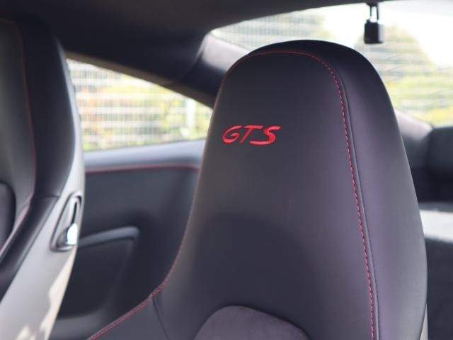 Ref:AUX-20171145 PORSCHE 911 2015 - Image 18