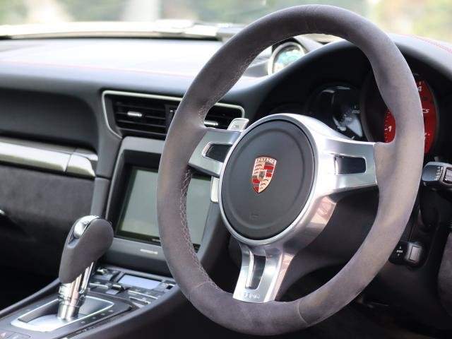 Ref:AUX-20171145 PORSCHE 911 2015 - Image 9