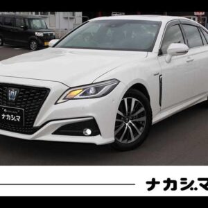 2018 Toyota Crown pearl gasoline used car Japan export
